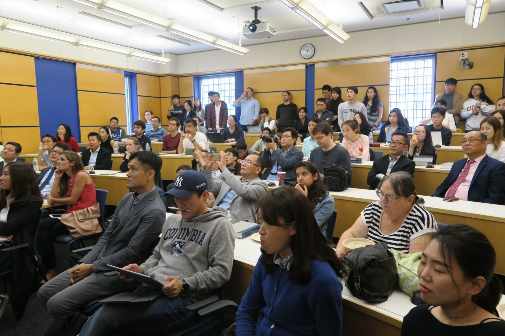"Rooting Out Corruption: The Korean Investigation System and the Role of Prosecutors" Students in classroom