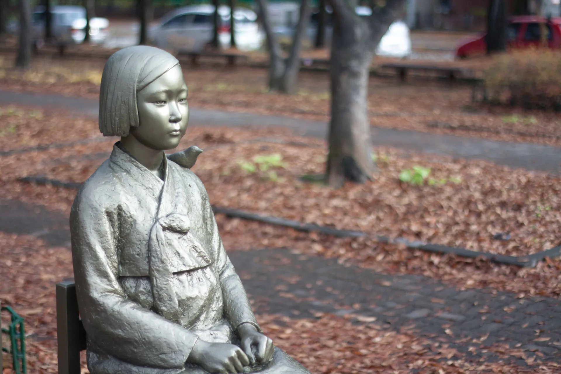Comfort girl statue